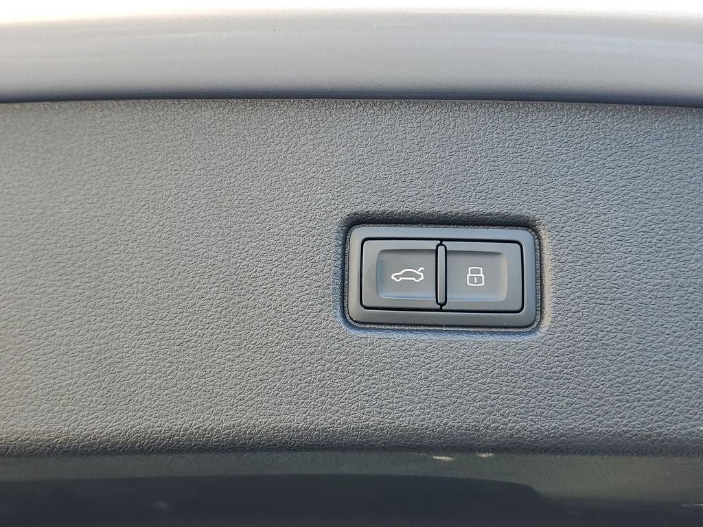 2023 Audi Q5 Sportback S line Premium Plus