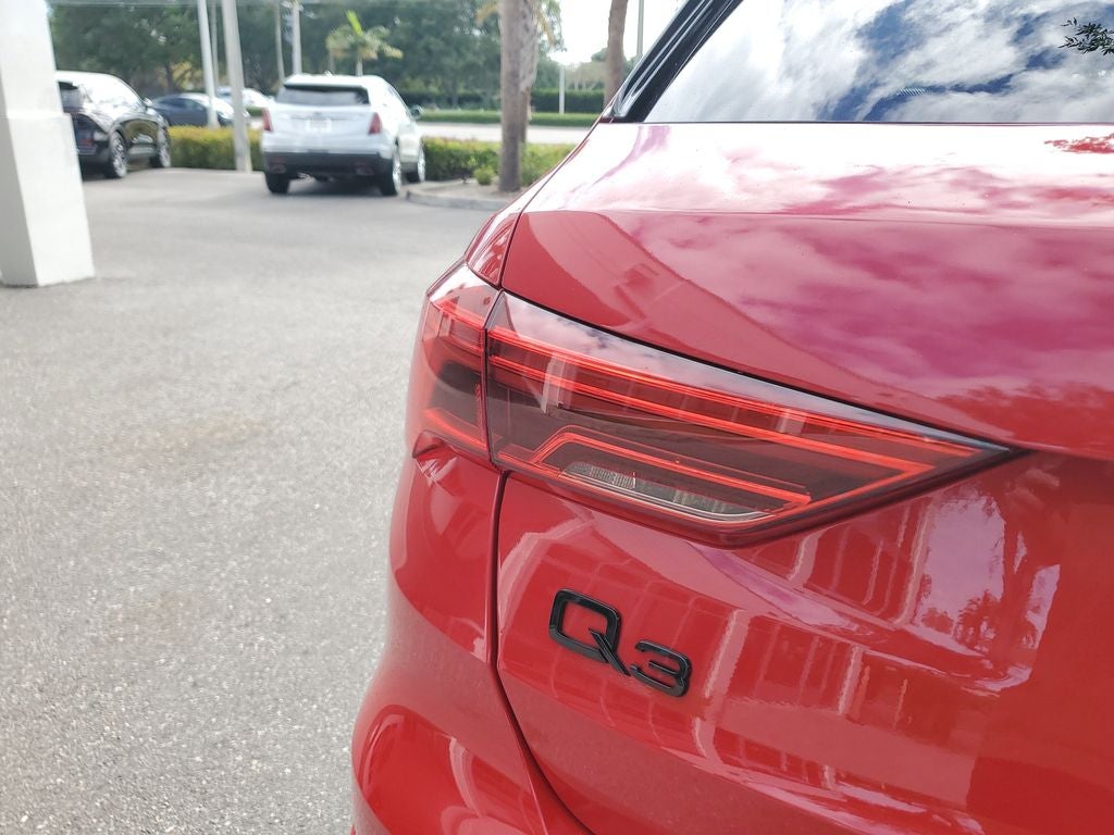 2023 Audi Q3 Premium Plus 45 TFSI S line quattro Tiptronic