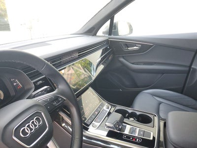 2022 Audi Q7 Premium Plus 45 TFSI quattro Tiptronic