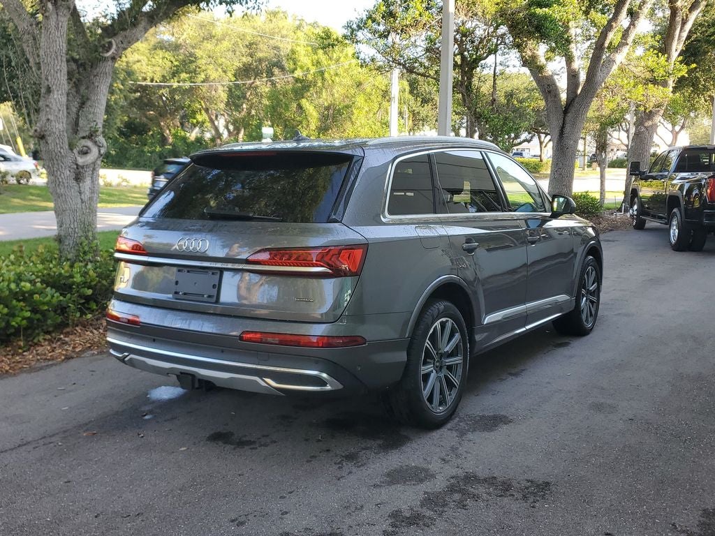 2022 Audi Q7 Premium Plus 45 TFSI quattro Tiptronic