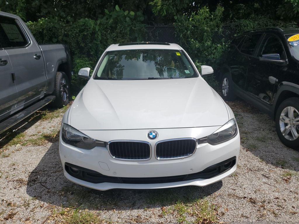 2016 BMW 320i 320i