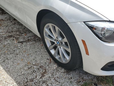 2016 BMW 320i 320i