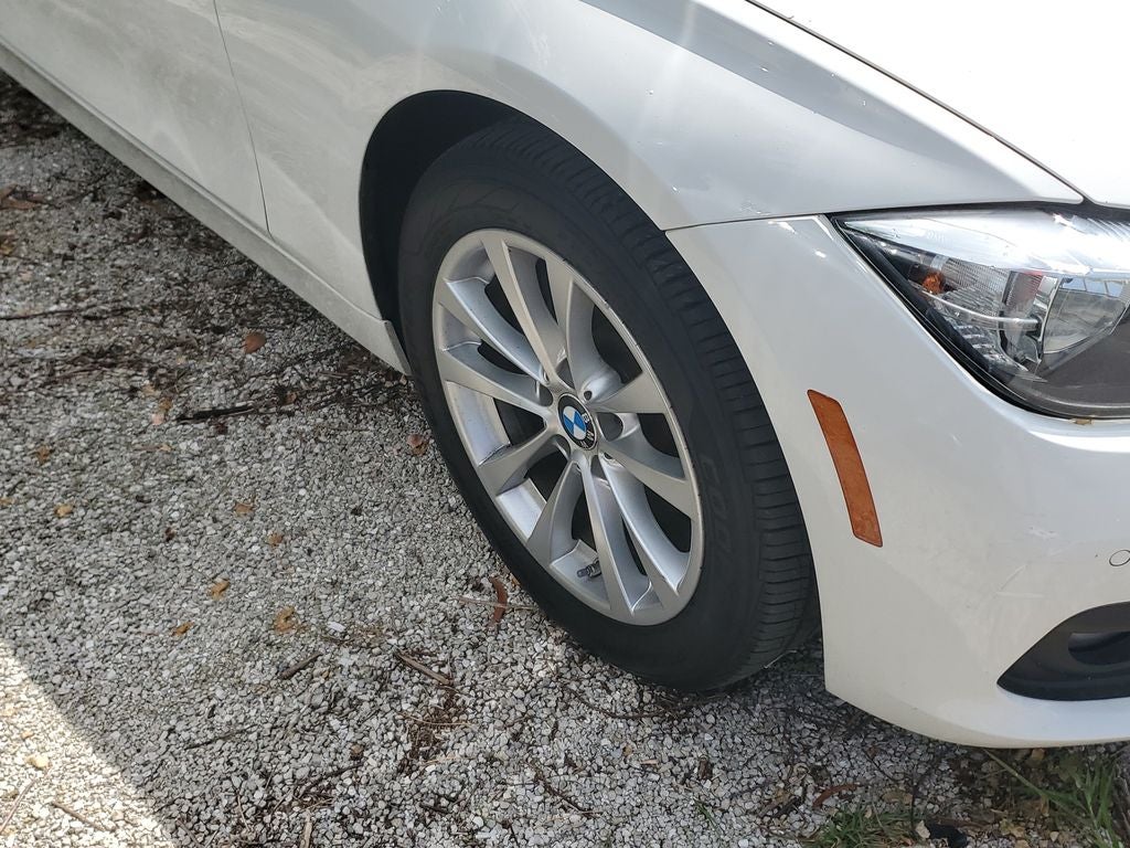 2016 BMW 320i 320i