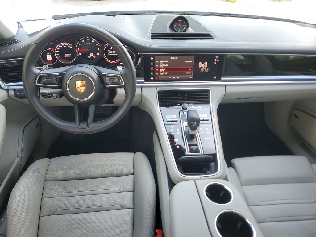 2023 Porsche Panamera Platinum Edition