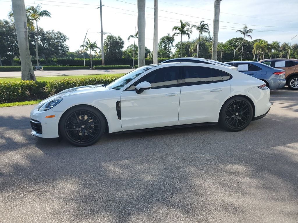 2023 Porsche Panamera Platinum Edition
