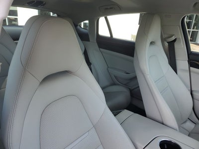 2023 Porsche Panamera Platinum Edition