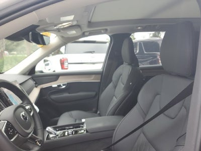 2025 Volvo XC90 Plug-In Hybrid T8 Plus 7-Seater