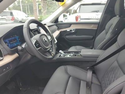 2025 Volvo XC90 Plug-In Hybrid T8 Plus 7-Seater