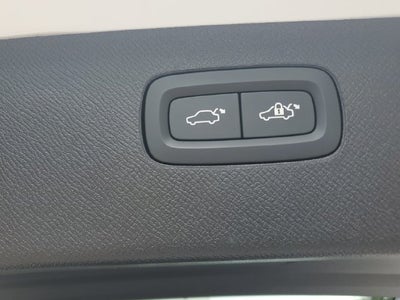 2025 Volvo XC90 Plug-In Hybrid T8 Plus 7-Seater